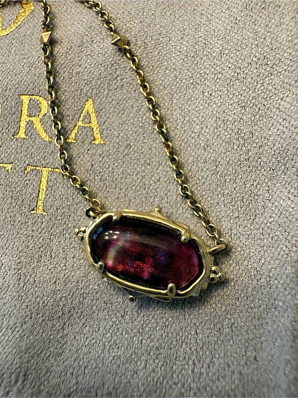RARE Kendra Scott Yellow Rose Baroque Ella Earrings & Elisa Necklace Set Mauve A - Picture 3 of 5